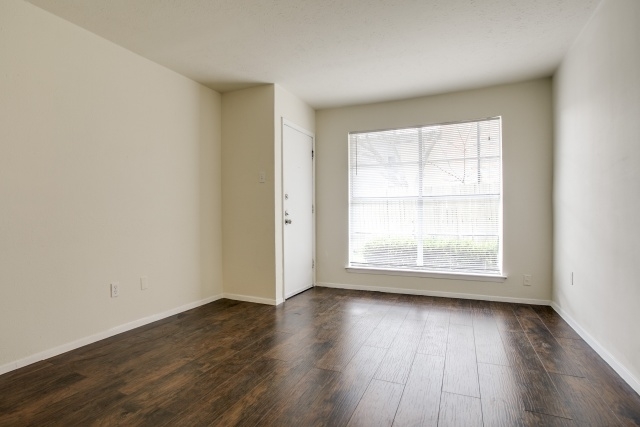 Building Photo - Reagan Terrace Apartments