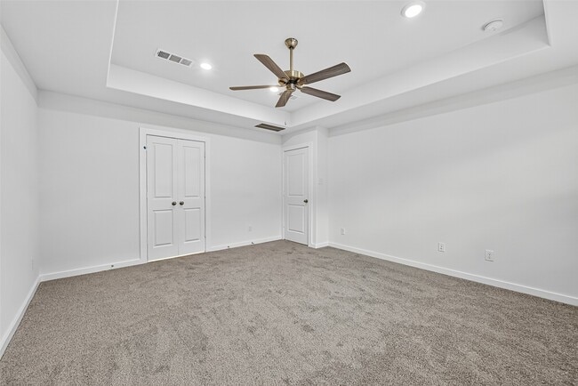 Building Photo - 31810 Autumn Spur Ln