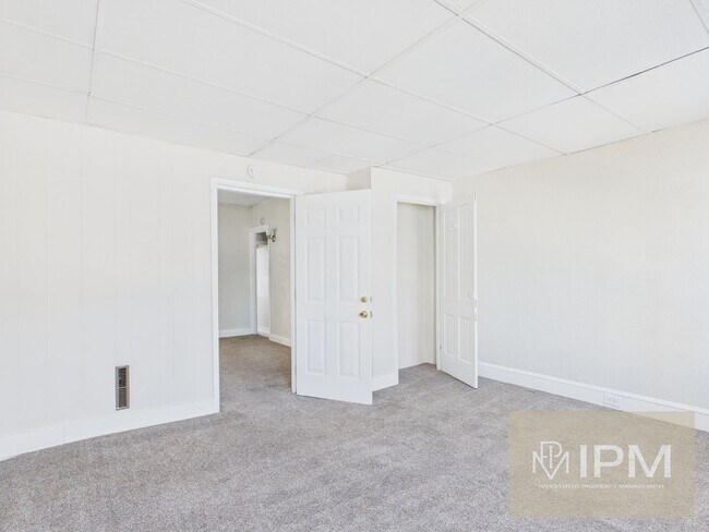 Building Photo - Charming 3 Bedroom, 1 Bath Home in York, Pa!