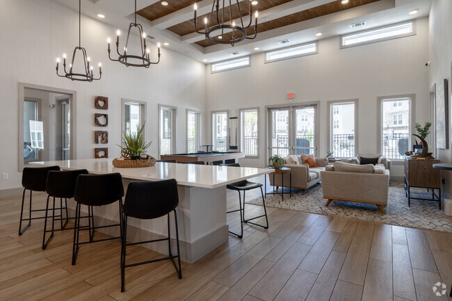 Interior Photo - Siena Round Rock