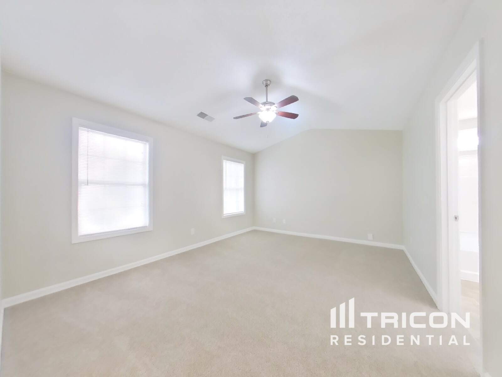 Building Photo - 172 Greystone Cir