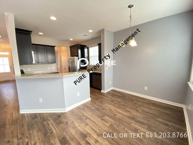 Building Photo - 470 Foxbank Plantation Blvd
