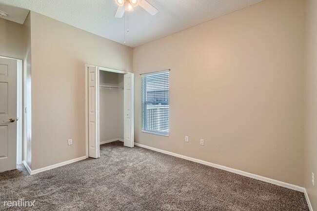 Building Photo - 5 br, 3 bath House - 22727 Killington Blvd...