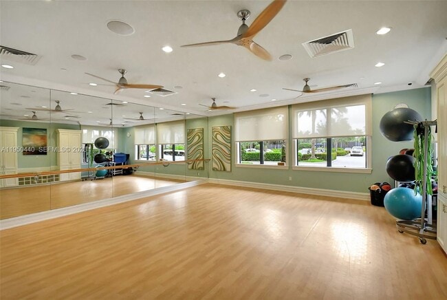 Building Photo - 8944 Little Falls Way