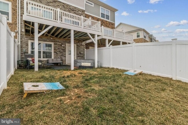 Building Photo - 10939 Drummond Pl