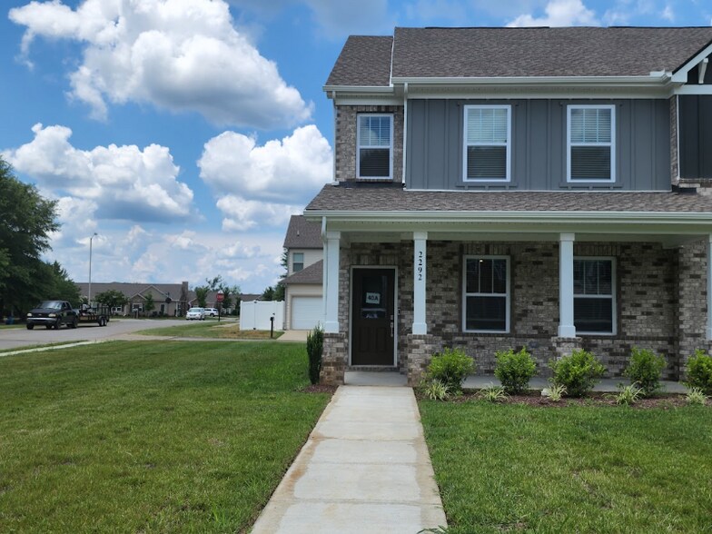 Building Photo - 2292 Hospitality Ln
