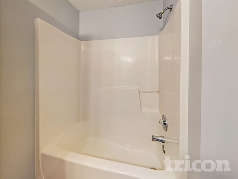 Building Photo - 184 Kings Crossing Ct