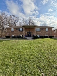 Building Photo - 841 Moyer Ave