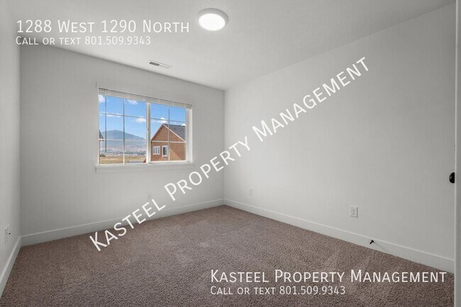 Building Photo - 1288 W 1290 N