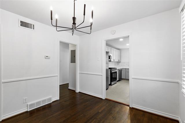 Building Photo - 1804 Mariposa Dr