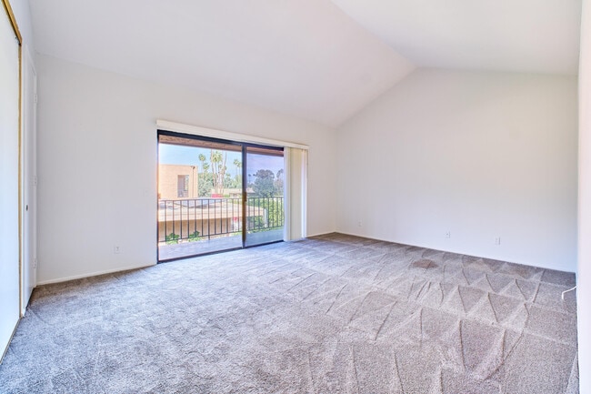 Building Photo - 2420 Los Coyotes Dr