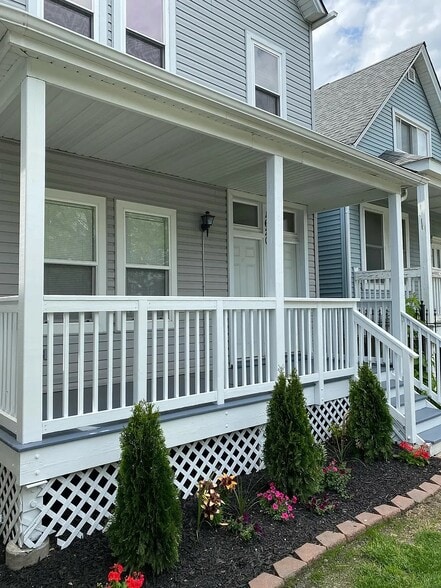 Primary Photo - 1620 N Spaulding Ave