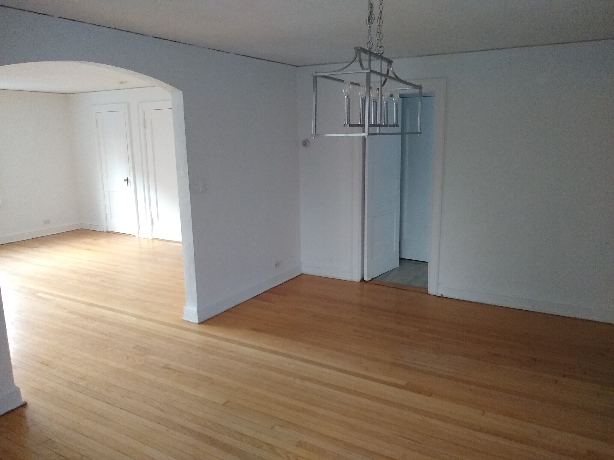 Building Photo - 310 Sixth Ave