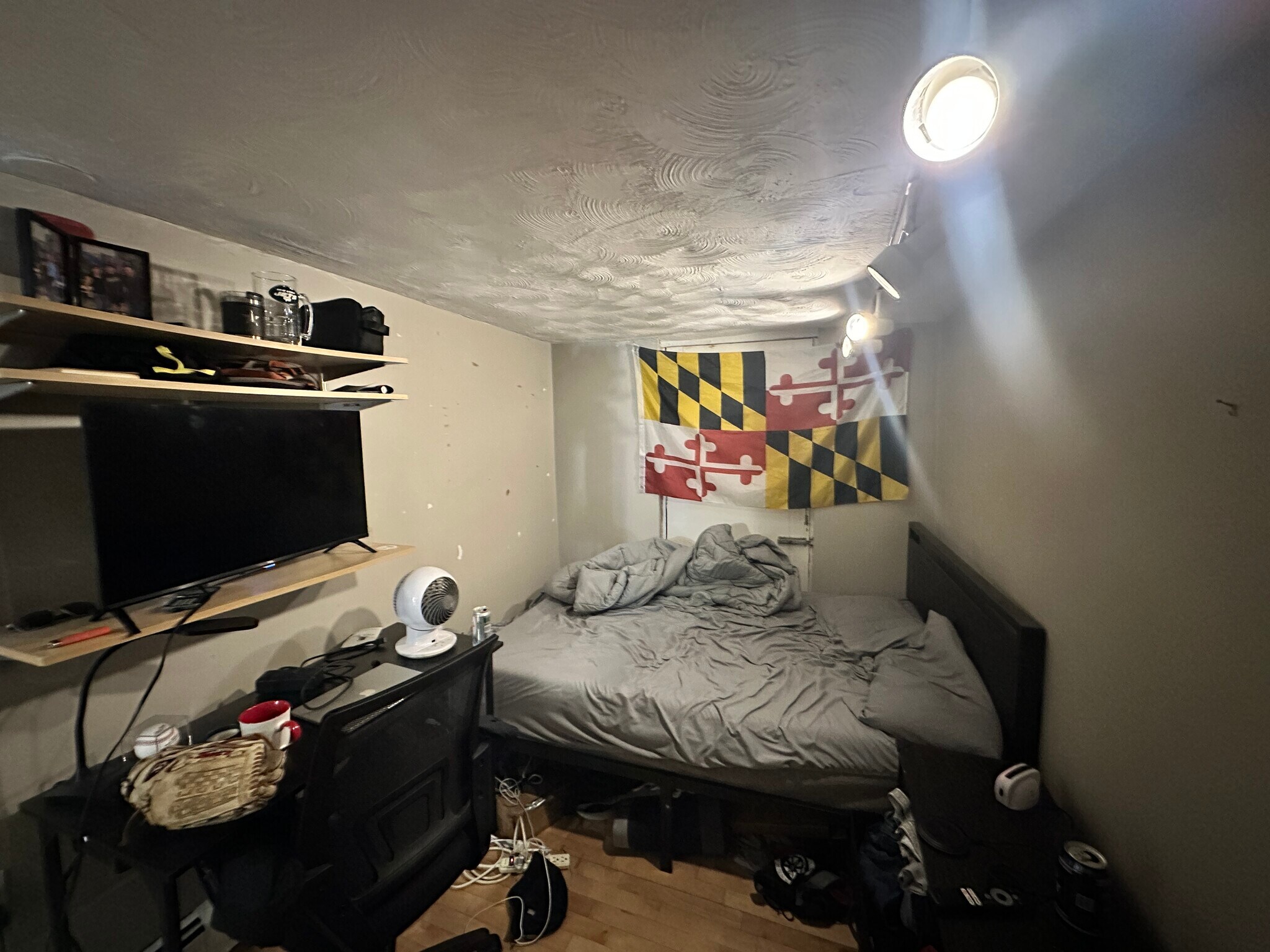 Building Photo - 586 Columbus Ave