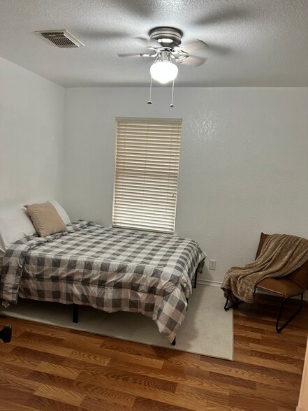 Building Photo - 867 Spyglass Dr