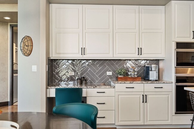 Building Photo - Beautiful 5 Bedroom Home in Windsor CO