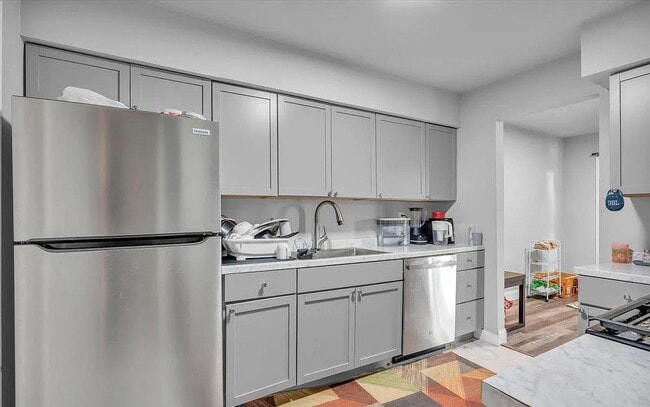 Building Photo - 92 Ginger Dr