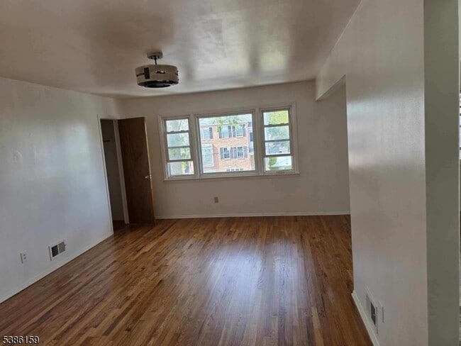 Building Photo - 1209 Commerce Ave