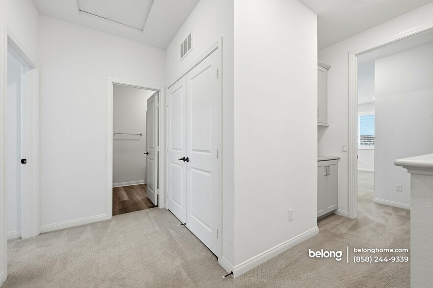 Building Photo - 2182 Bluestone Cir