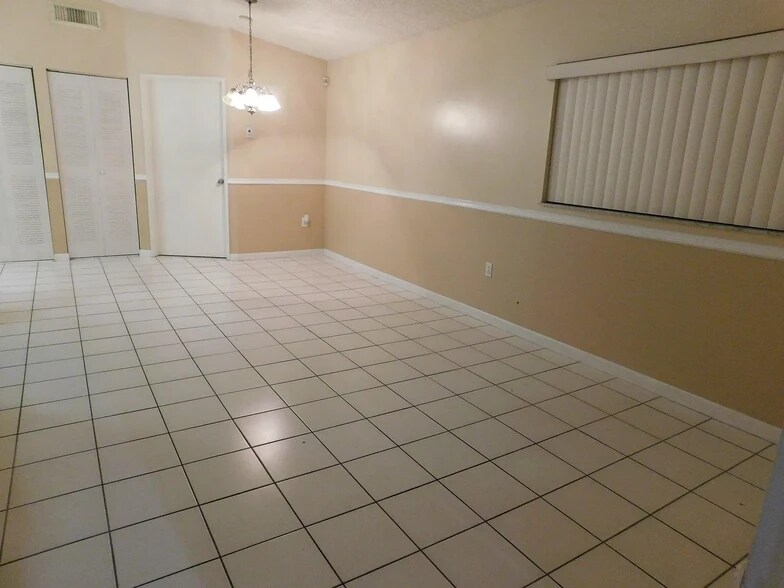 Building Photo - 7655 SW 153rd Ct