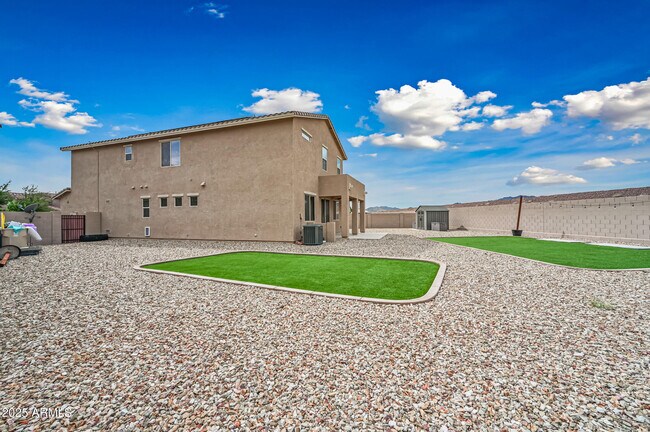 Building Photo - 295 N 199th Dr