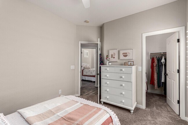 Building Photo - 6219 S Banning St