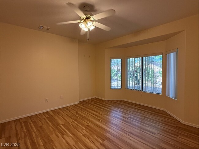 Building Photo - 534 Carmel Mesa Dr