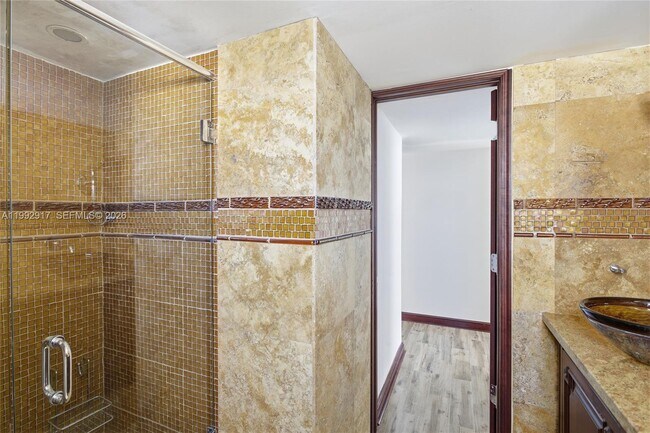 Building Photo - 5555 Collins Ave