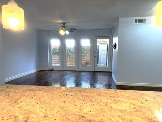 Building Photo - 6315 Deerwood Rd