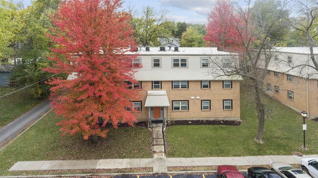 Building Photo - Maple Manor Apartments