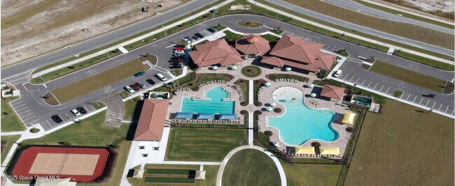 Building Photo - 2969 Avalonia Dr