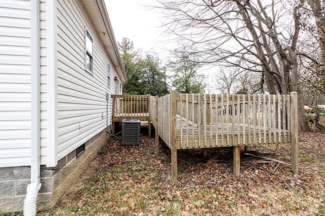 Building Photo - Newly updated 3 bedroom and 2 bath Cape Cod