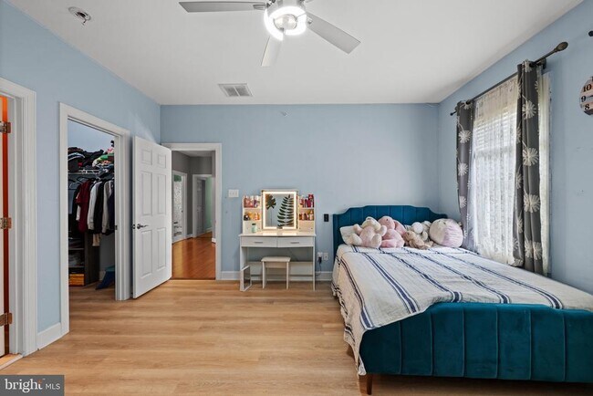 Building Photo - 5066 Winesap Way