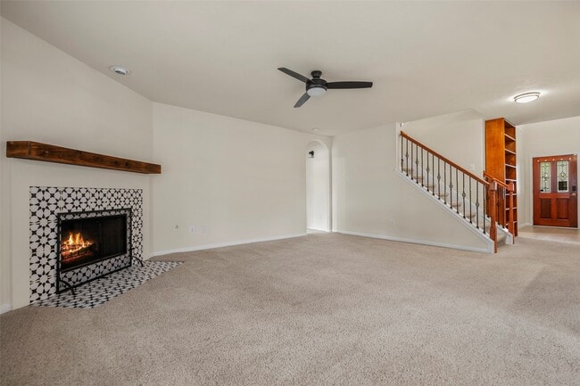 Building Photo - 22110 Field Green Dr