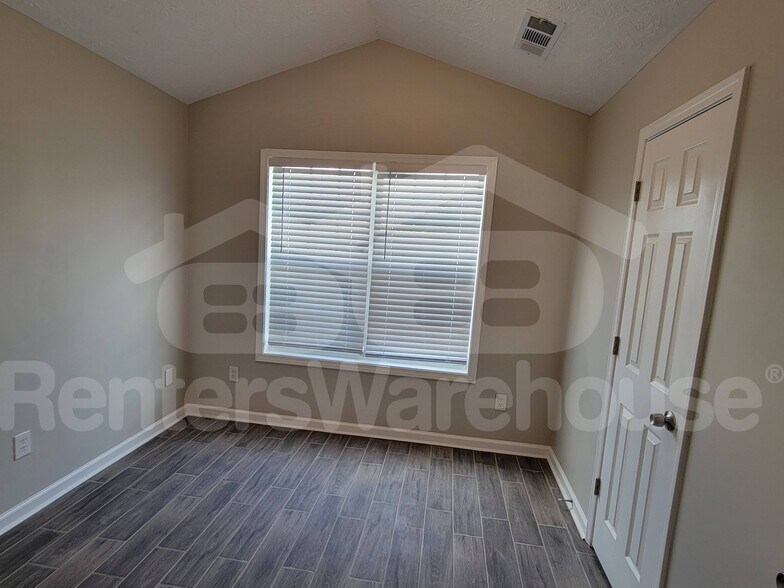 Building Photo - 11511 Vinea Ln