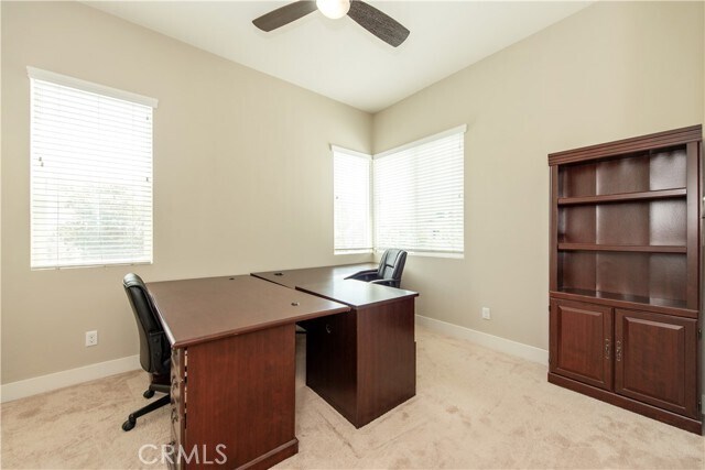 Building Photo - 107 Pitch
