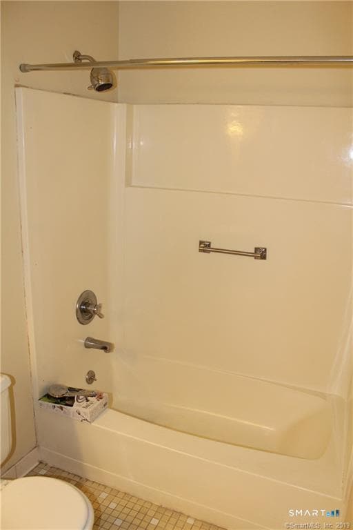 Building Photo - 20 Woodsedge Dr