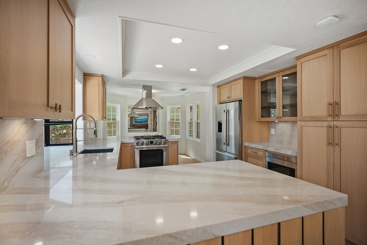 Building Photo - 28142 Ambar