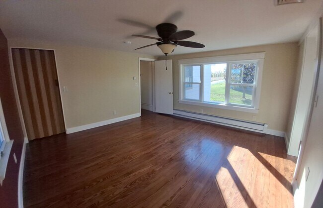Building Photo - 2513 Donegal Springs Rd