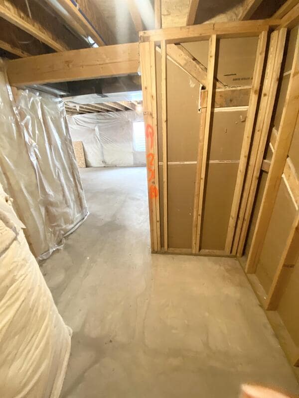 Building Photo - 541 N 20 W