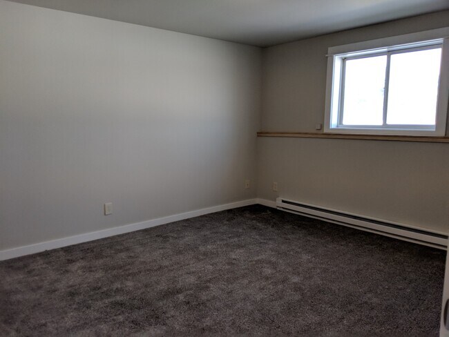 Building Photo - 7 Cloninger Ln