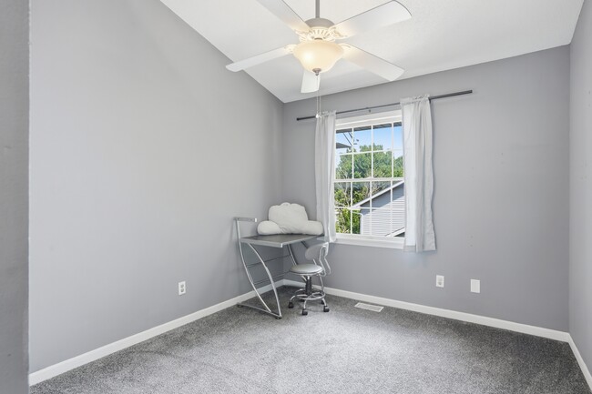Building Photo - 2415 Catskill Ct