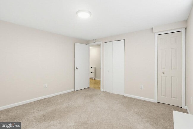 Building Photo - 8957 Skyrock Ct