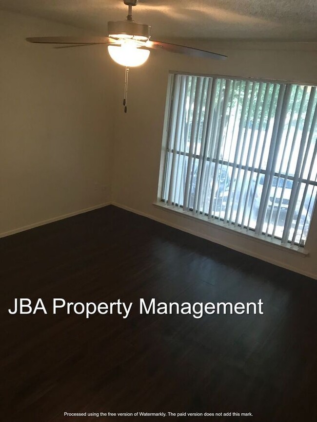 Building Photo - 1758 Belshire Ct