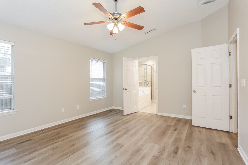 Building Photo - 1048 Beckingham Dr