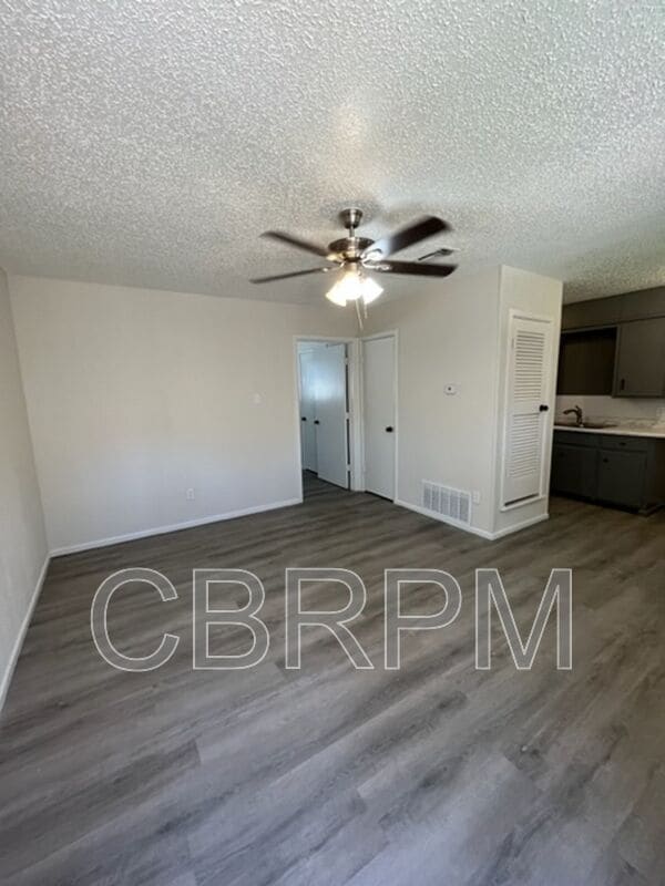 Building Photo - 1105 52nd St