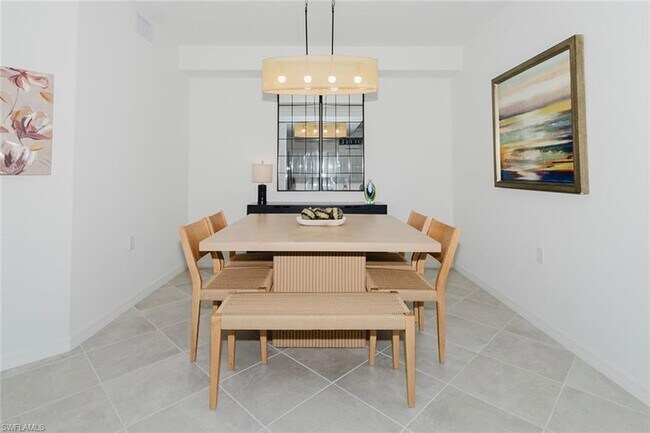 Building Photo - 5651 Double Eagle Cir