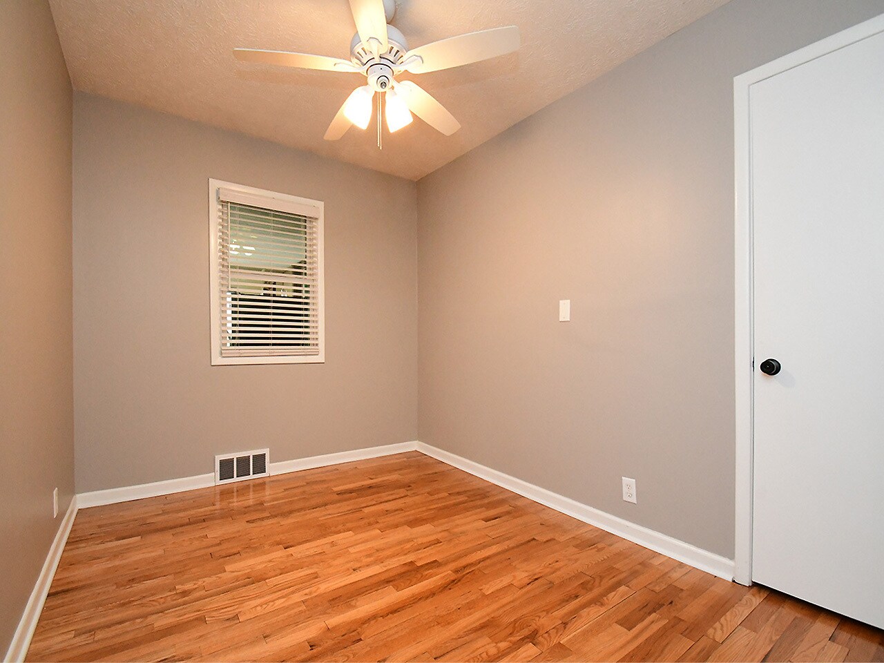 Building Photo - 6939 Binney St