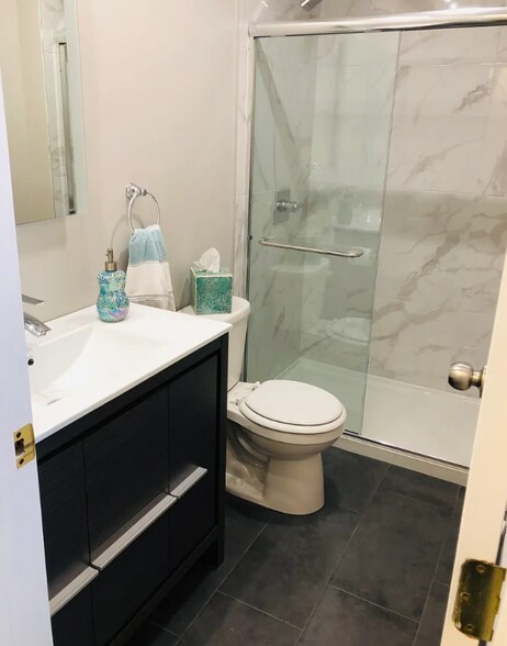 Building Photo - 80 Hickory Rd