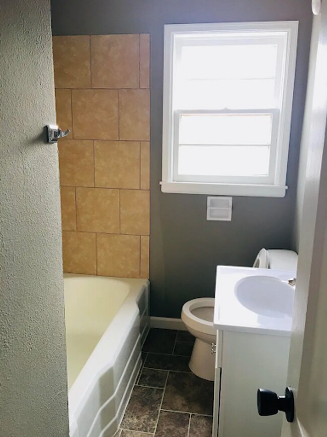 Building Photo - 1837 S Elizabeth St